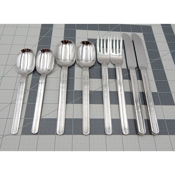 Retroneu INFINITE Stainless Dinner Spoon Fork Knife 18/8 Korea Glossy Flatware - Picture 1 of 16